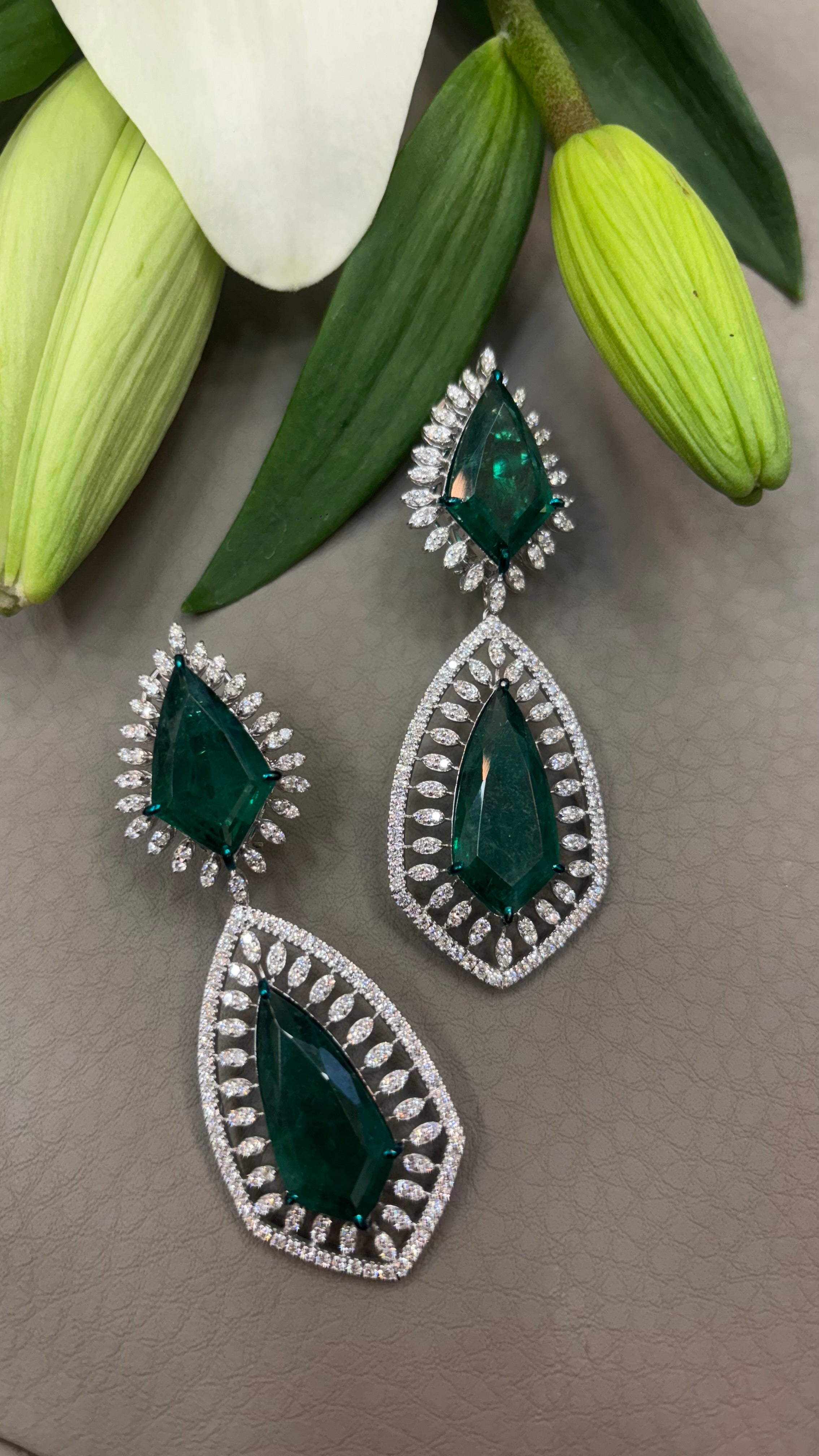 Diamond Emerald Elegance Drops
