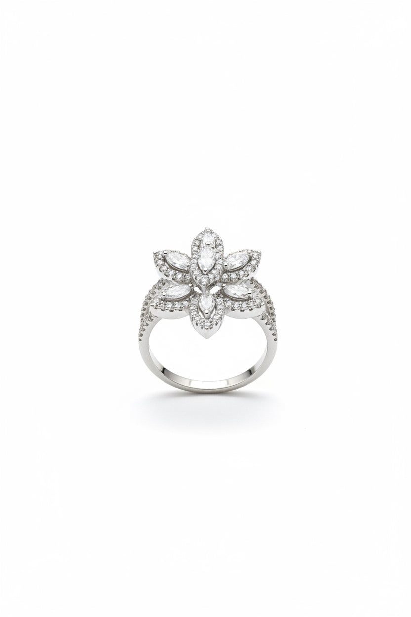 Daisy Diamond Ring