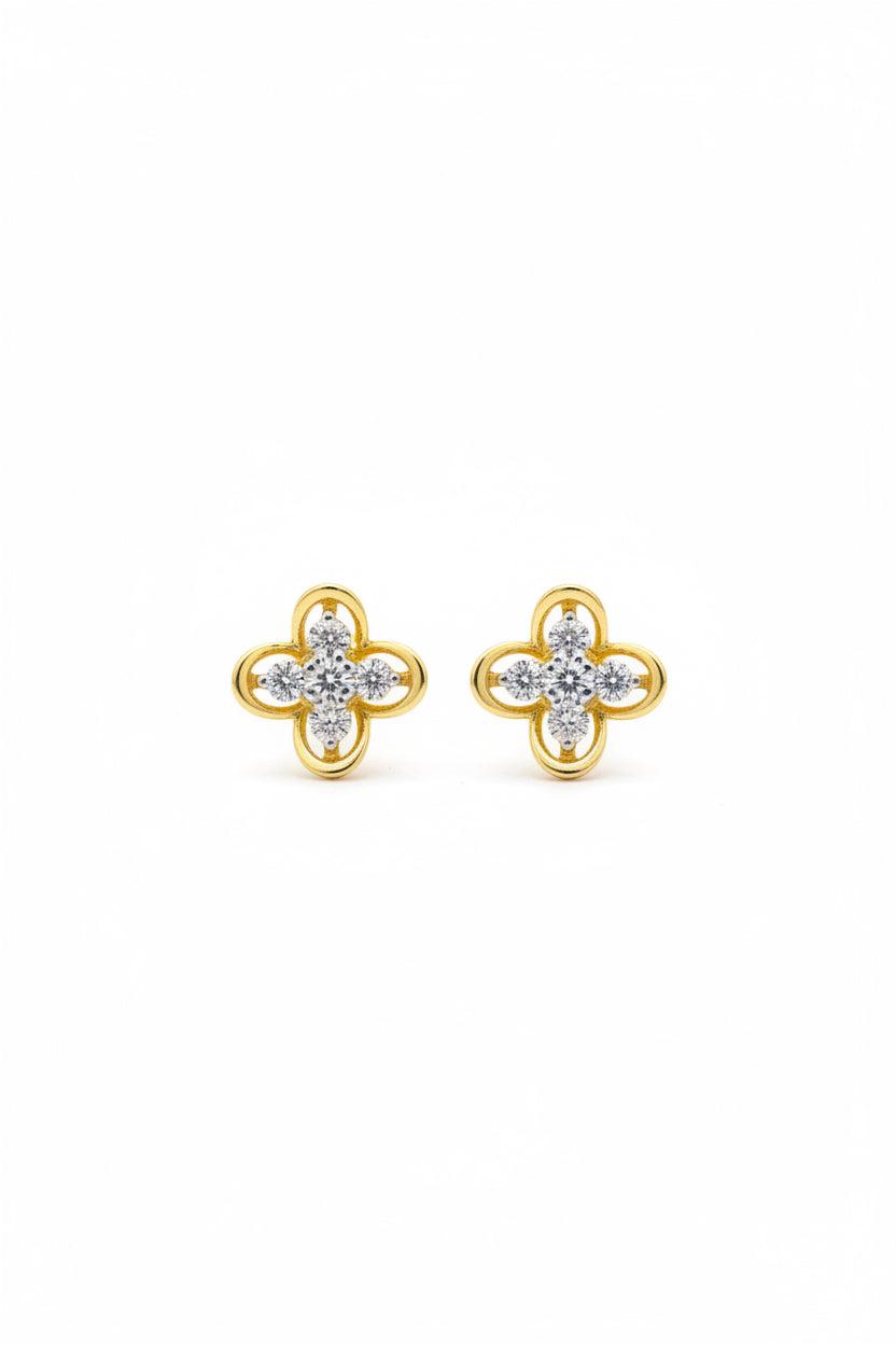 Diamond flowers studs