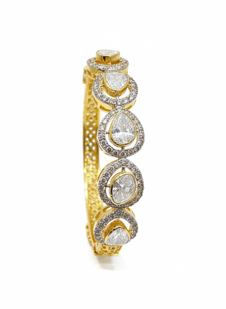 Sleek Polki Diamond Bangle