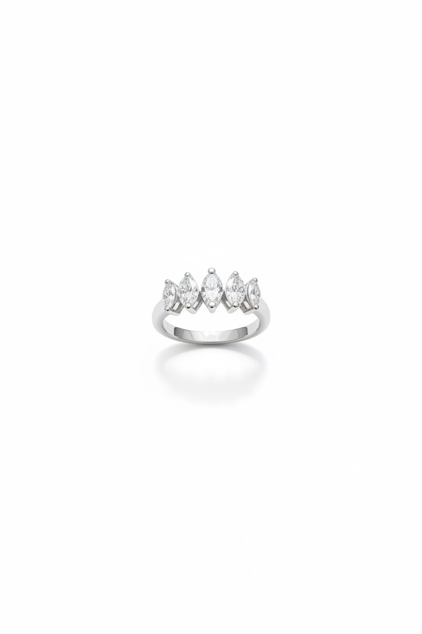 Diamond band