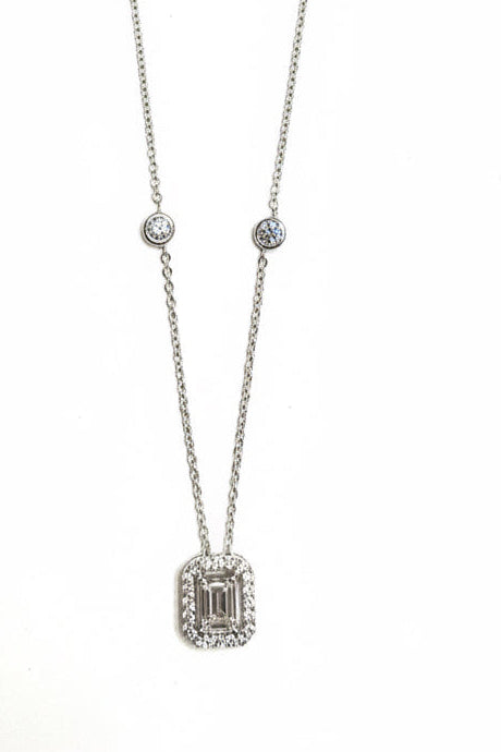 Étoile Diamond Pendant