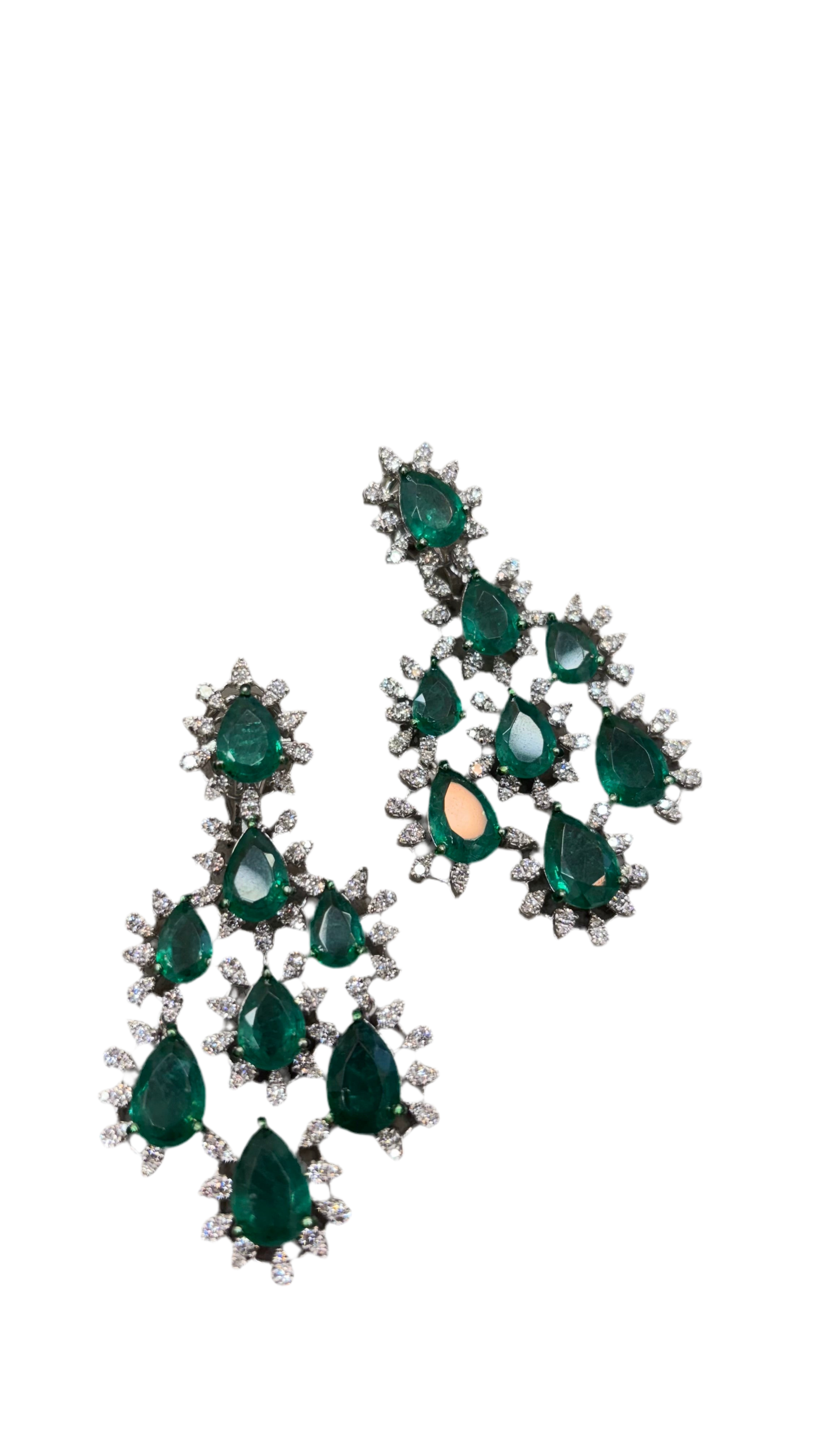 Emerald Cascade Diamond earring