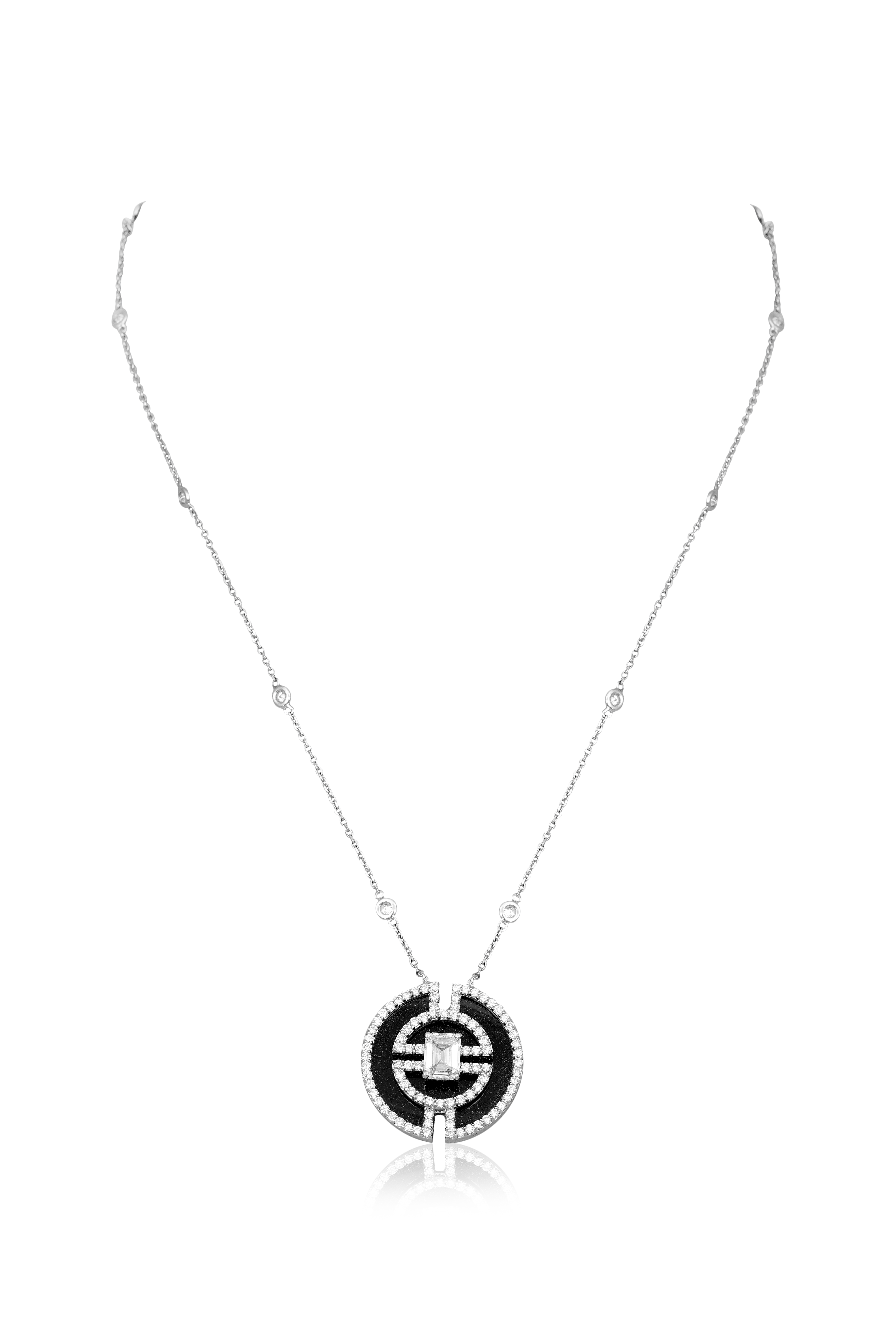 Maximilian Diamond pendant